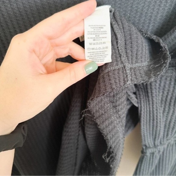 We The Free Dahlia Waffle Knit Thermal Bell Sleeve Oversized Top Size Medium - Picture 10 of 10